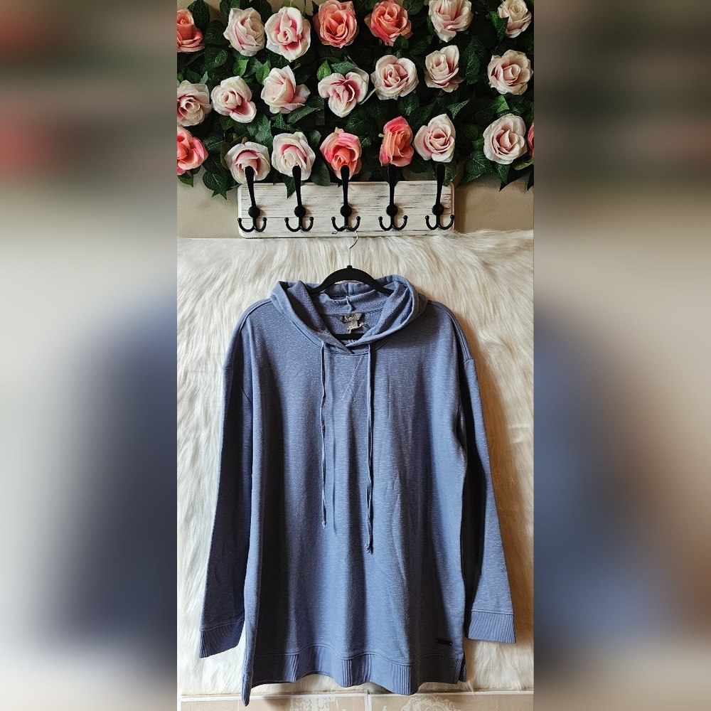 Natural Reflections Classic Ombre Knit Pullover Hoodie